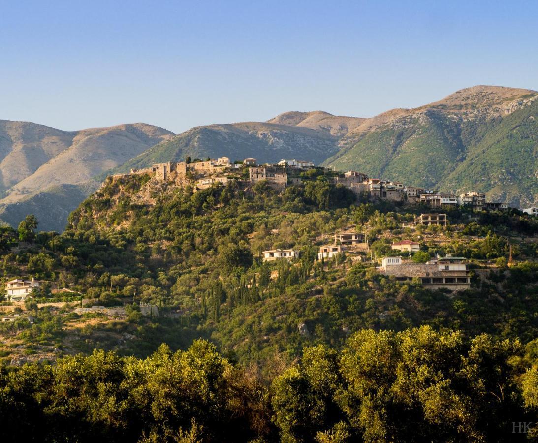 Mpolanos Guesthouse Himara Kültér fotó